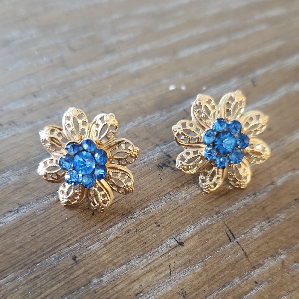 Gold Tone and Blue Floral Screw Back Earrings